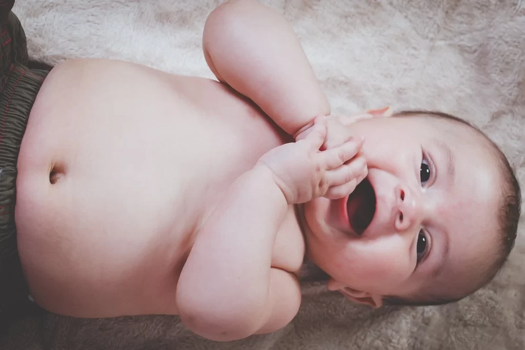 Emoțiile Bebelușilor: Cum Să Le Înțelegem și Să Le Depășim